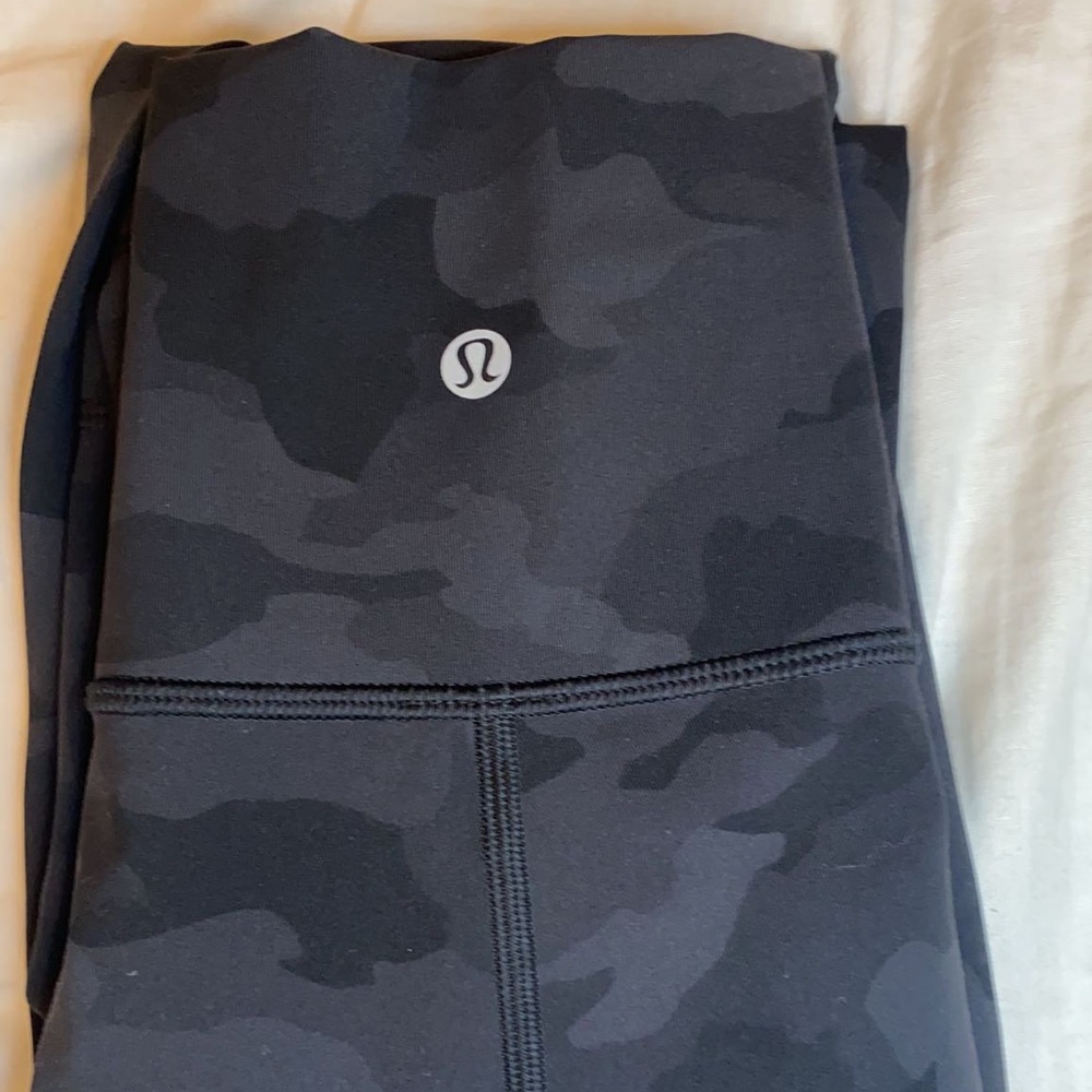Lululemon Black Camo Leggings